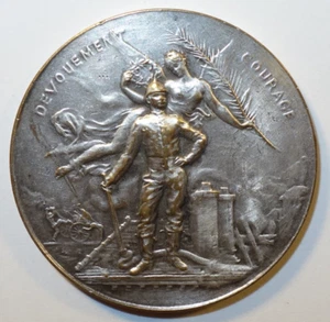 Médaille Pompier, Dévouement et Courage, vers 1900 !! - Picture 1 of 2