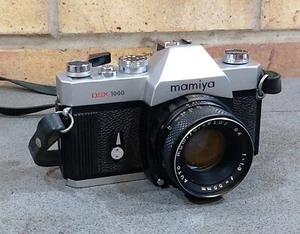 Mamiya DSX 1000 Kamera silber mit Objektiv 55 mm Mamiya/Sekor SX - Bild 1 von 11