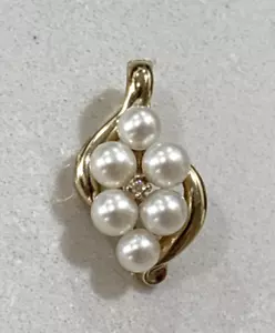 Gorgeous Vintage Signed M 10k Yellow Gold Pearls Diamond Pendant- 1" 3grams - Picture 1 of 5