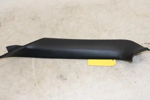 Toyota MR2 Spyder 2000-2005 moldura de pilar izquierdo 62212-17080 OEM GS34 - Imagen 1 de 8
