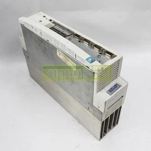 Servo driver ONE Lenze EVS9322-ES usado - Imagen 1 de 1