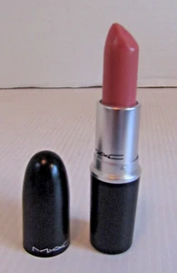 Lápiz labial MAC Cremesheen 203 taza crema NUEVO - Imagen 1 de 3