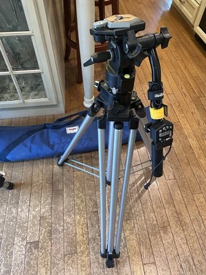 Bogen Professional Tripod Model 3046 With A 3063 Head & J600 Varizoom MINT - Image 1 of 4