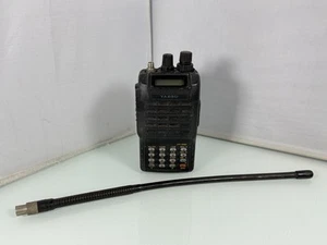 Transceptor de radio bidireccional portátil de doble banda Yaesu FT-250R UHF/VHF REPUESTOS o REPARACIÓN - Imagen 1 de 9