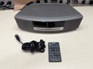 BOSE WAVE MUSIC SYSTEM AM / FM CD PLAYER WORKS W/ REMOTE AWRCC1 NICE - Picture 1 of 8