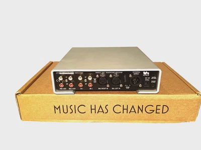 M2Tech MARLEY MKII - Amplificatore per cuffie e preamplificatore in classe A - Immagine 1 di 4