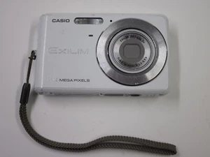 Casio EXILIM EX-Z77 7.2MP Digital Camera - Read Description - Picture 1 of 12
