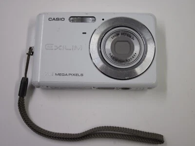 Casio EXILIM EX-Z77 7.2MP Digital Camera - Read Description - Image 1 of 4