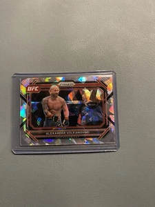 2023 Panini~Prizm~ Cracked ICE~Alexander Volkanovski ~UFC - Bild 1 von 2