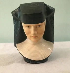Goebel 1978 Sister Berta Special Edition Collectors Hummel Nun Bust Figurine - Picture 1 of 9