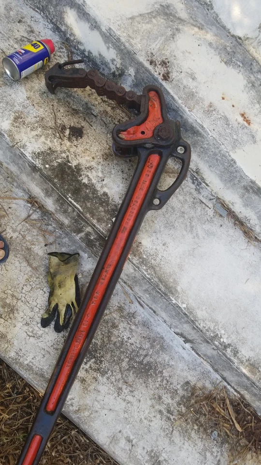 Gear wrench Heavy Duty for oil rigs 1/2 price normal $2400 - Image 1 of 4