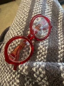 Lunettes +3,00 rouges rondes fun - Photo 1/3