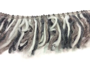 RIFINITURA A FRANGIA IN LANA MULTICOLOR GRIGIO BIANCO CM 10 - Picture 1 of 2