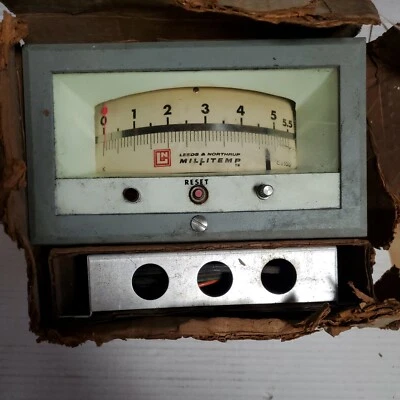 Medidor LEEDS & NORTHRUP 7111-1136 Millitemp Nuevo Stock Antiguo (Excedente Militar) Foto 1 de 4