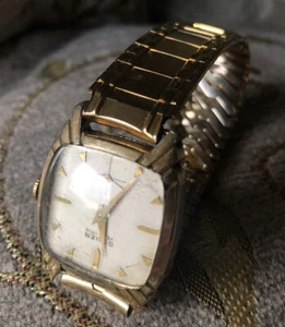 Vintage Classic Art Deco Gruen swiss mechanical handwind watch - Picture 1 of 4