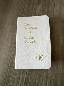 New Testament Psalms Proverbs Gideons Bible Pocket Small Mini Book White - Picture 1 of 3