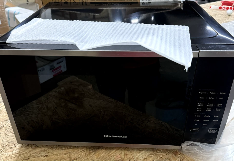 KitchenAid KMCS122PPS 1.6 Cu. Ft.Countertop Microwave w/Auto Functions,Stainless - Image 1 of 4