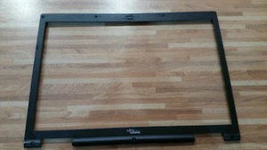 Fujitsu Lifebook E8410 Marco LCD - Imagen 1 de 2
