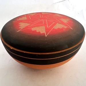 Navajo Indianer Terrakotta Kunstkeramik Schmuckschatulle signiert 5" D X566 - Bild 1 von 6