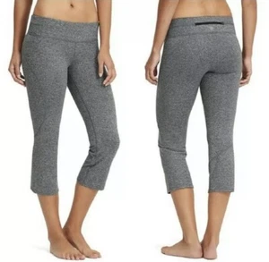 Pantalones de Gimnasio Athleta Work It Out Capri Gris ST - Imagen 1 de 12