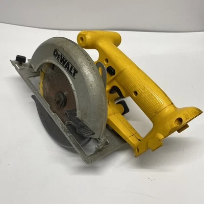 Dewalt DW939 18V Cordless Circular Saw Tool Only - Image 1 of 4