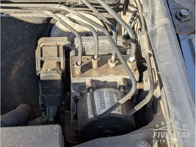 Jeep Grand Cherokee ABS Brake Pump 3.0 CRD 4x4 Diesel 155kW (211 HP) MK3 WH 2006 - Image 1 of 4