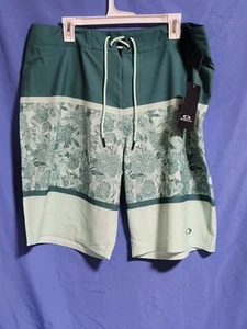 Oakley Flower Striped Green Boardshort Size 38 NwT - Picture 1 of 11