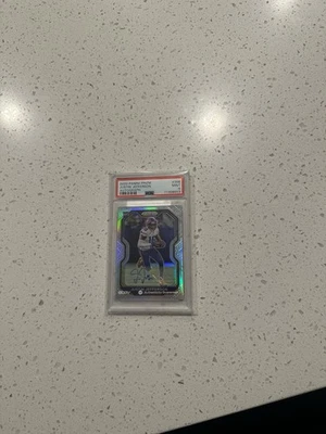 Justin Jefferson PSA 9 2020 Panini Prizm #398 Rookie automático plateado RC Vikingos Foto 1 de 4