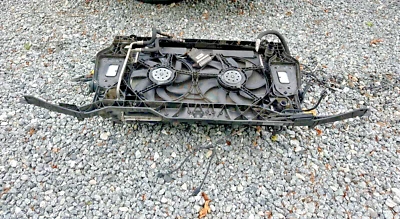 AUDI A4 S4 2009 2010 2011 SEDÁN 2,0 L núcleo de radiador marco de soporte sin atornillar completo Foto 1 de 4