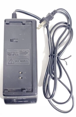 Cargador de batería adaptador de CA Sharp para videocámaras vintage UADP-0182GEZZ Foto 1 de 4