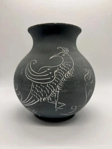 Vintage Sgraffito Vase Black Clay Bird Design Vintage Anfora Agueda Portugal - Picture 1 of 9