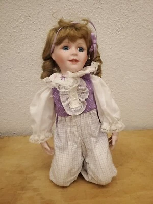 Muñeca de porcelana Shelly 13" de Edwin M Knowles Co Cindy McClure 1989/1990 Foto 1 de 4