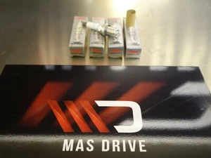 Spark plug/Bougie/Zündkerz Honda Integra type-R - Picture 1 of 3