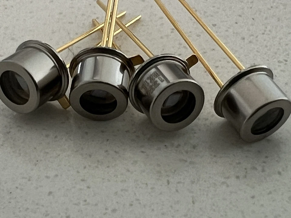 Photo diode S1336-18BK (4pcs)HAMAMATSU