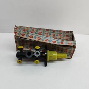AUDI 80 B4 Brake Cylinder 893611021A 1994 24299712 NEW GENUINE - Picture 1 of 8