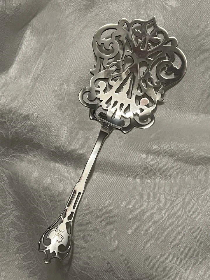 WATSON CO. Sterling Silver "Putnam" Waffle Server Pierced 8-1/4” RARE Art Deco - Image 1 of 4