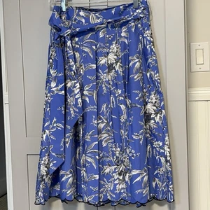NUEVO CON ETIQUETAS Falda de Algodón Talbots Para Mujer 8 Azul Floral Dobladillo Festoneado Cinturón Corbata Cremallera - Imagen 1 de 11