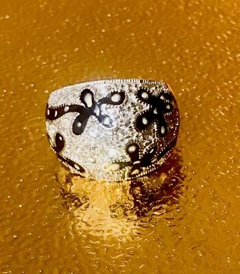 NUEVO ANILLO TOPACIO CON ESMALTE BLANCO Y NEGRO PLATA DE LEY CHAPADO EN RODIO TALLA 8 Foto 1 de 4