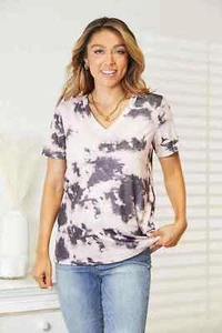 T-shirt bohemien tie-dye scollo a V - Foto 1 di 11