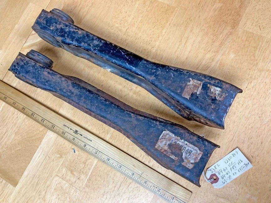 NOS 1964-70 Oldsmobile F85 Vista Cruiser Rear Upper Control Arms 1230847 - Image 1 of 4