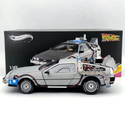 Hot Wheels 1:18 Elite Back To The Future Time Machine Delorean BCJ97 Model Car - Image 1 of 4