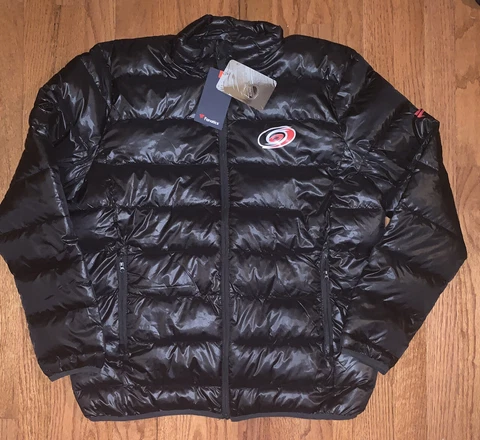 Men's Carolina Hurricanes Fanatics Branded Polyester Puffer Jacket XL NWT $100 Cover