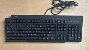BLACK IBM PS2 Keyboard - PS2 - KB-9910 - PS2 - WORKING - Picture 1 of 7
