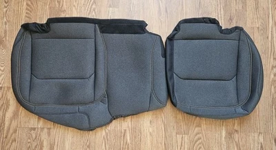 Fundas de asiento de tela traseras inferiores OEM de fábrica para Jeep Wrangler JL Willy's 2018-2025 2 un. Foto 1 de 4