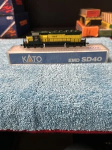 Locomotore scala N KATO 176-208 EMD SD40 - Foto 1 di 5