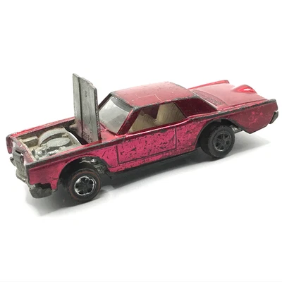 Hot Wheels Redline Lincoln Custom Continental Mark III 1969 rosa hecho en EE. UU. Foto 1 de 4