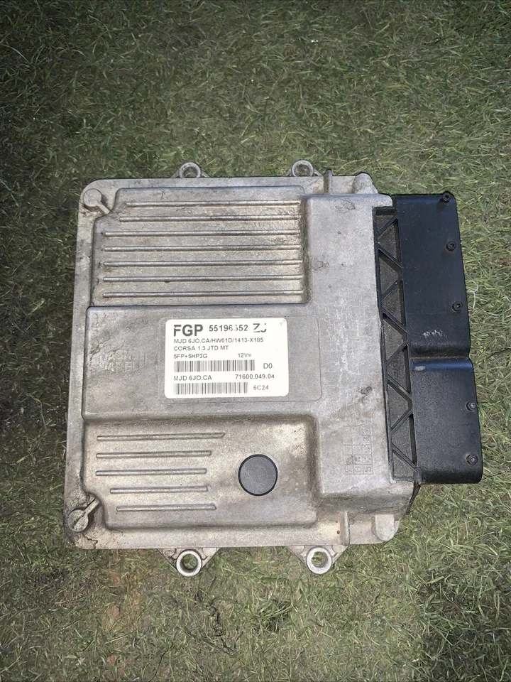 Centralina Motore Opel Corsa C 1.3 55196352 - Immagine 1 di 4