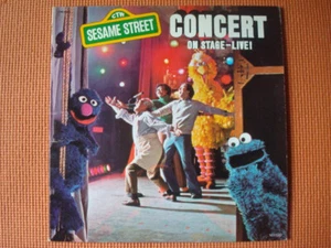SESAME STREET CONCERT ON STAGE LIVE RECORD LP - Picture 1 of 1