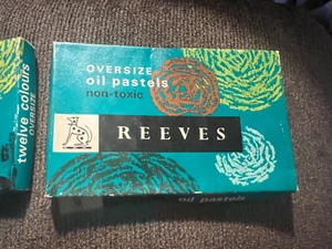Vintage 2 gebrauchte Reeves Oversize Ölpastelle in Originalkartons - 20+ Sticks - Bild 1 von 4