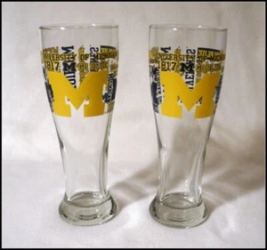 Par de piedras/vasos de cerveza Wolverines de la Universidad de Michigan #A2586 - Imagen 1 de 13